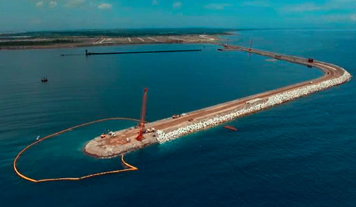 A.T. a la construcción del puerto de Veracruz